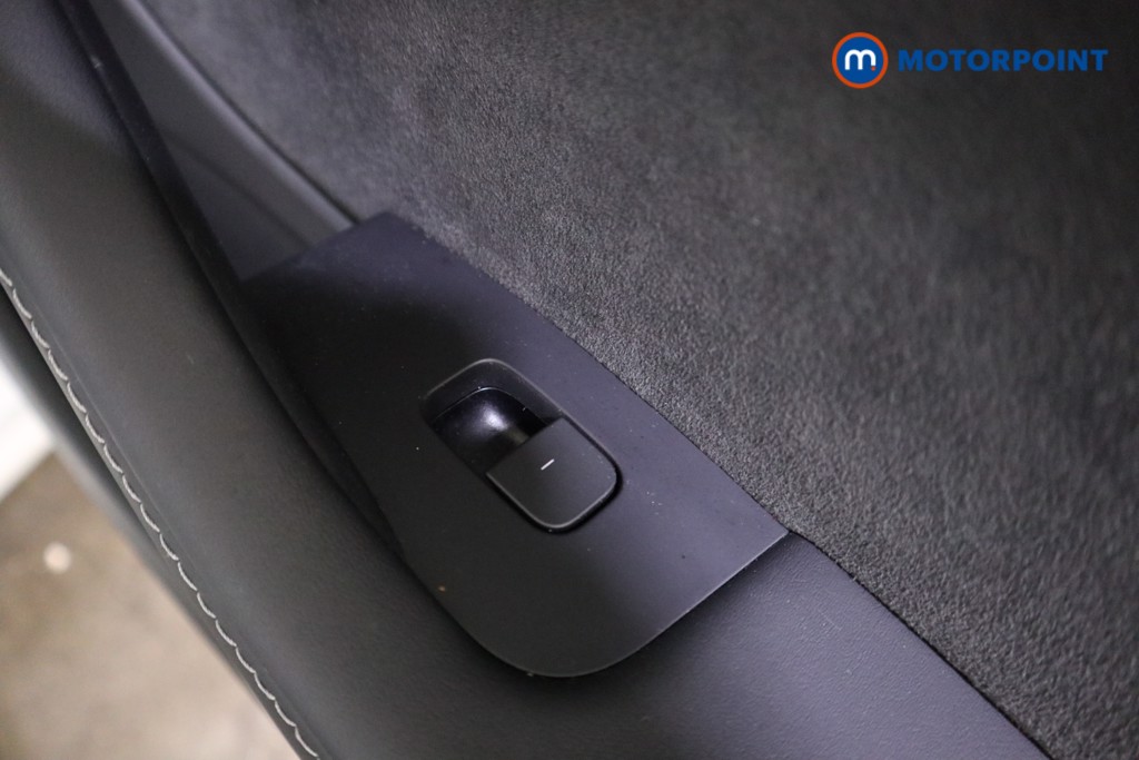 Used Tesla Model 3 2021 for sale - 78199527: Photo 26