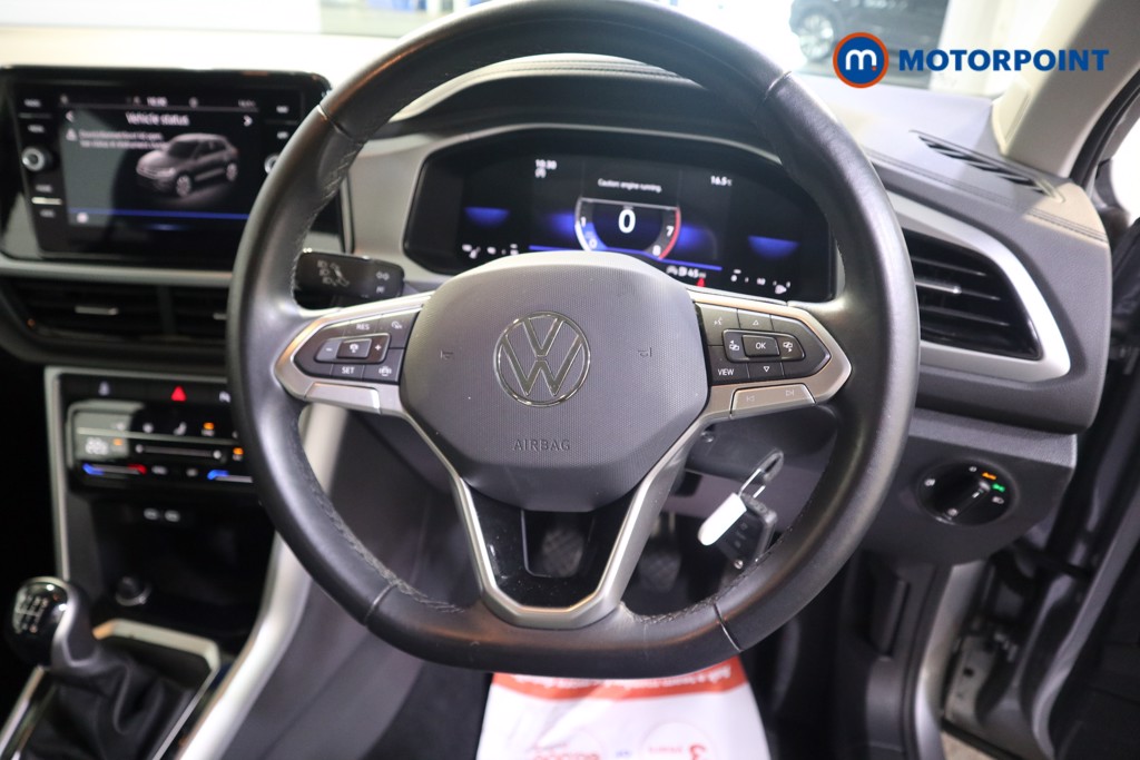 Used Volkswagen T-Roc 2023 for sale - 76131663: Photo 10