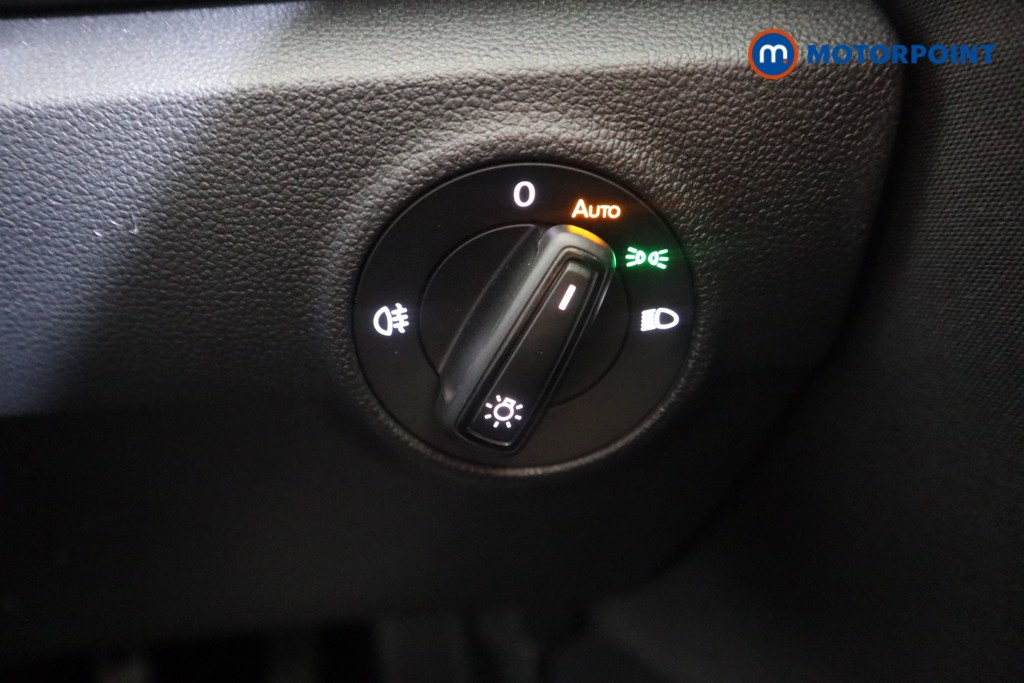 Used Volkswagen T-Roc 2023 for sale - 76131663: Photo 15