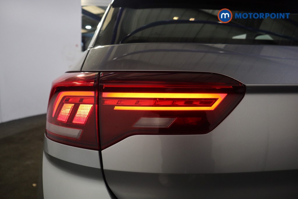 Used Volkswagen T-Roc 2023 for sale - 76131663: Photo 28
