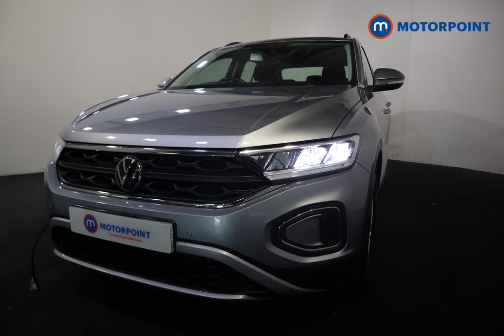 Used Volkswagen T-Roc 2023 for sale - 76131663: Photo 33