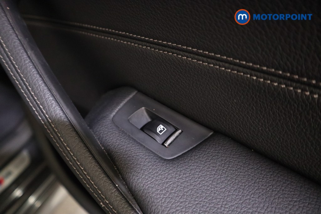 Used BMW 5 Series 2022 for sale - 76856966: Photo 32