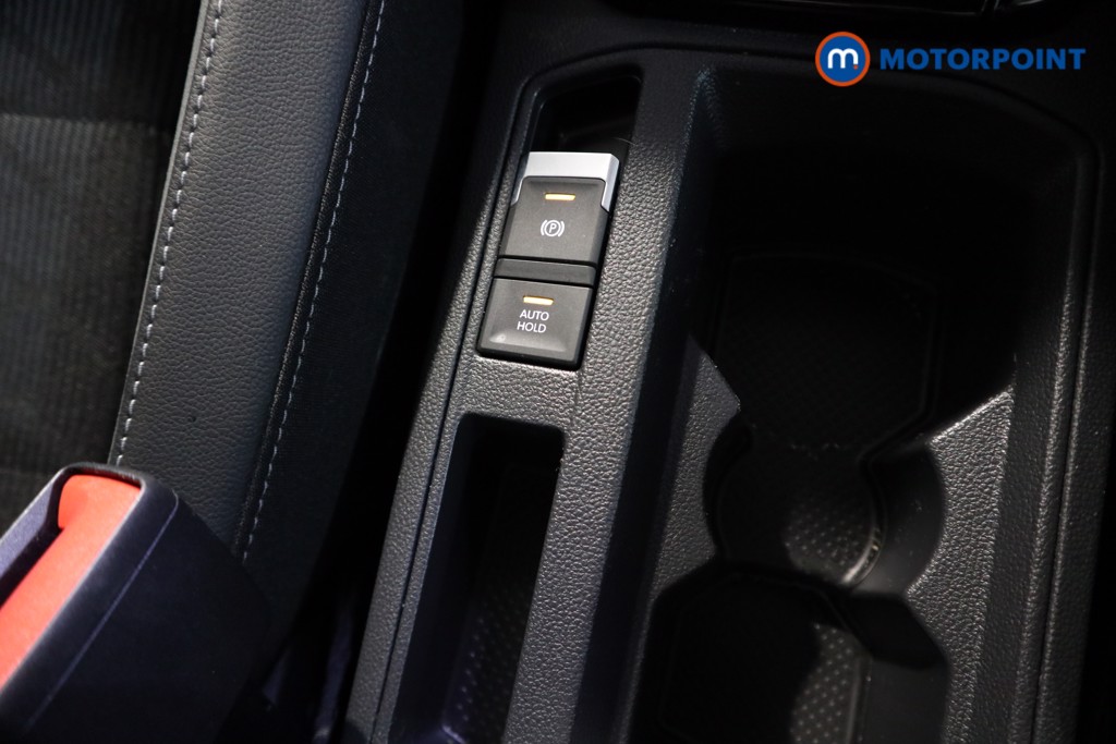 Used Volkswagen T-Roc 2024 for sale - 77951554: Photo 18