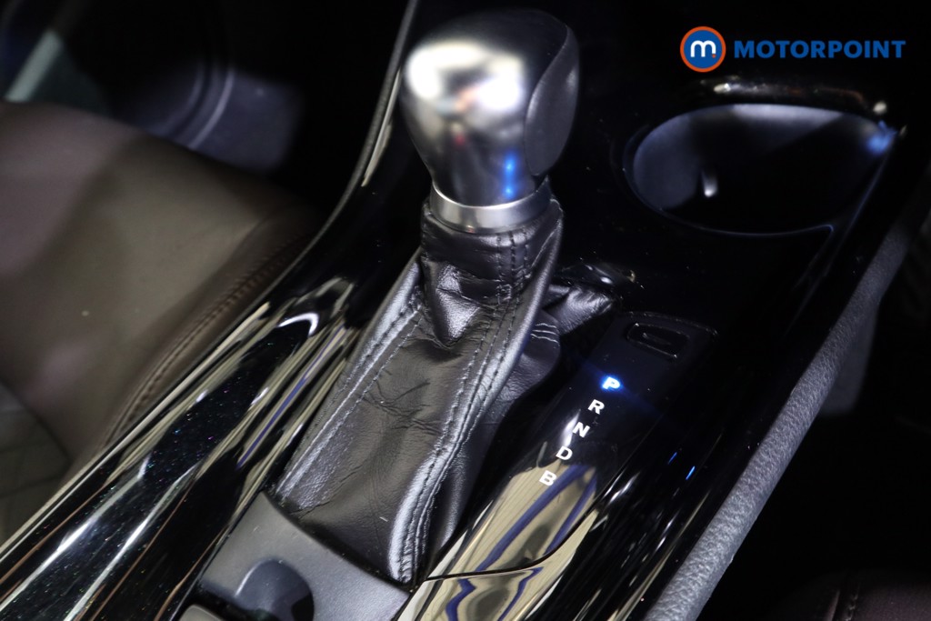 Used Toyota C-HR 2018 for sale - 77435833: Photo 18