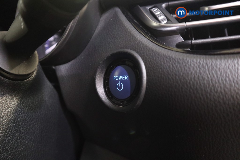 Used Toyota C-HR 2018 for sale - 77435833: Photo 19