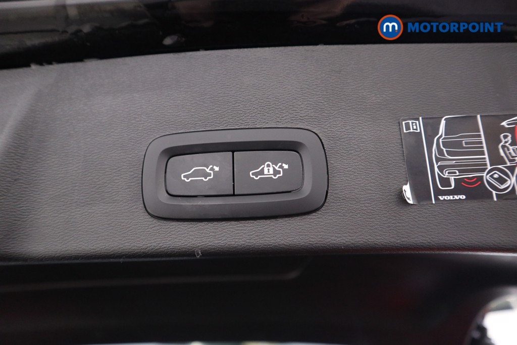 Used Volvo XC40 2022 for sale - 77533505: Photo 31