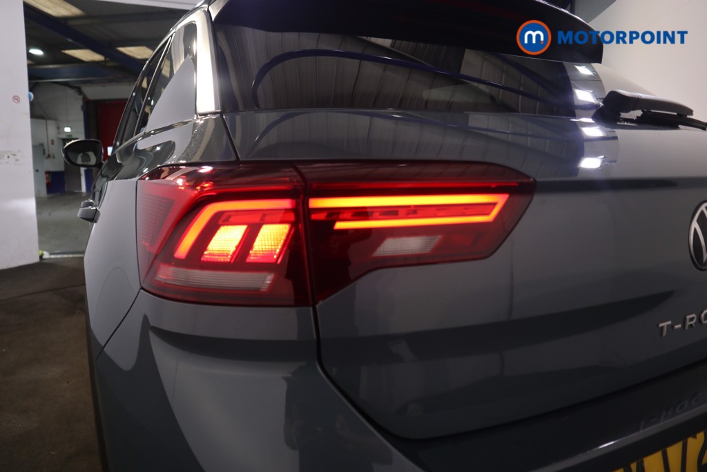 Used Volkswagen T-Roc 2022 for sale - 76162225: Photo 28