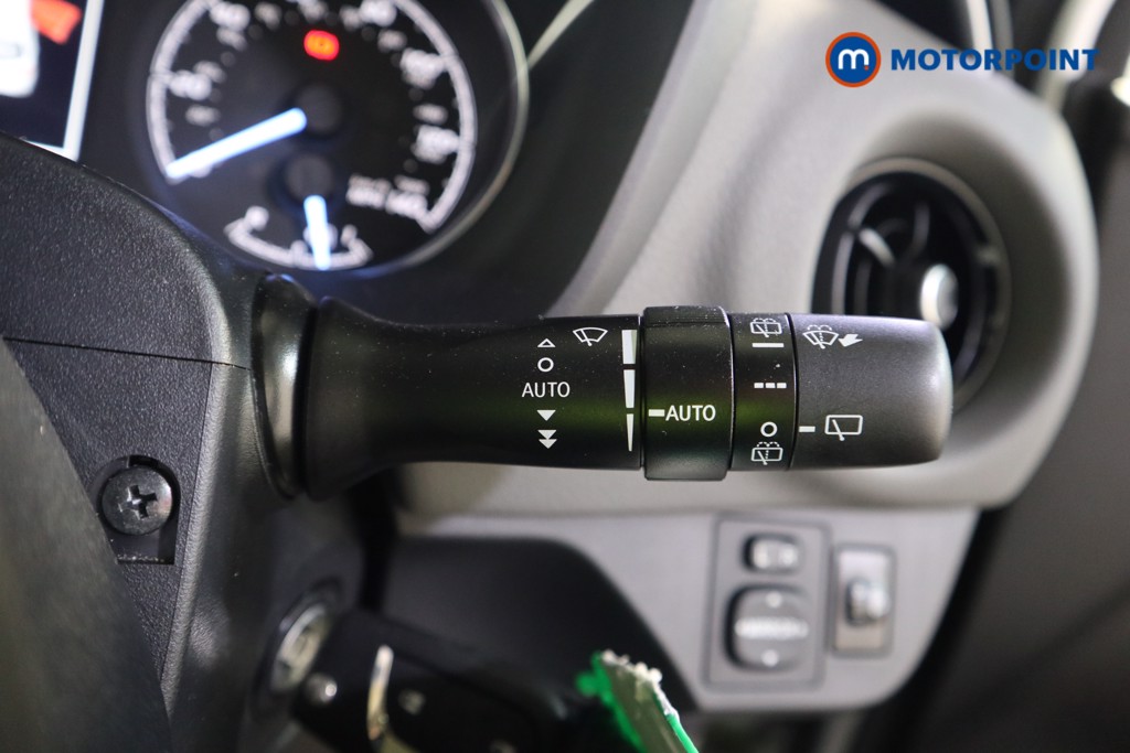 Used Toyota Yaris 2019 for sale - 78001463: Photo 21