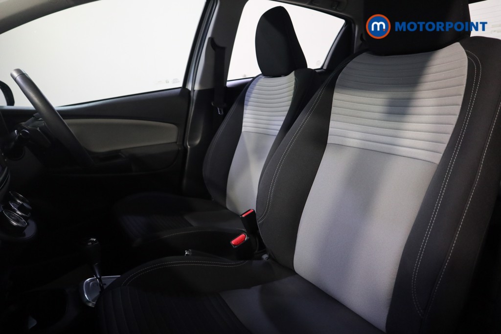 Used Toyota Yaris 2019 for sale - 78001463: Photo 24