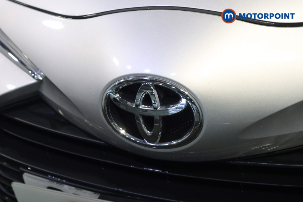 Used Toyota Yaris 2019 for sale - 78001463: Photo 42