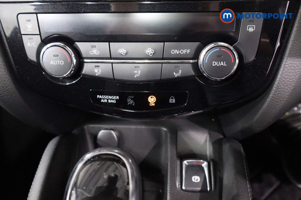 Used Nissan Qashqai 2018 for sale - 76723357: Photo 24