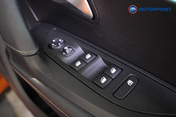 Used Peugeot 2008 2021 for sale - 76311917: Photo 21