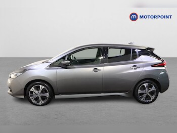 Used Nissan Leaf 2021 for sale - 77604319: Photo