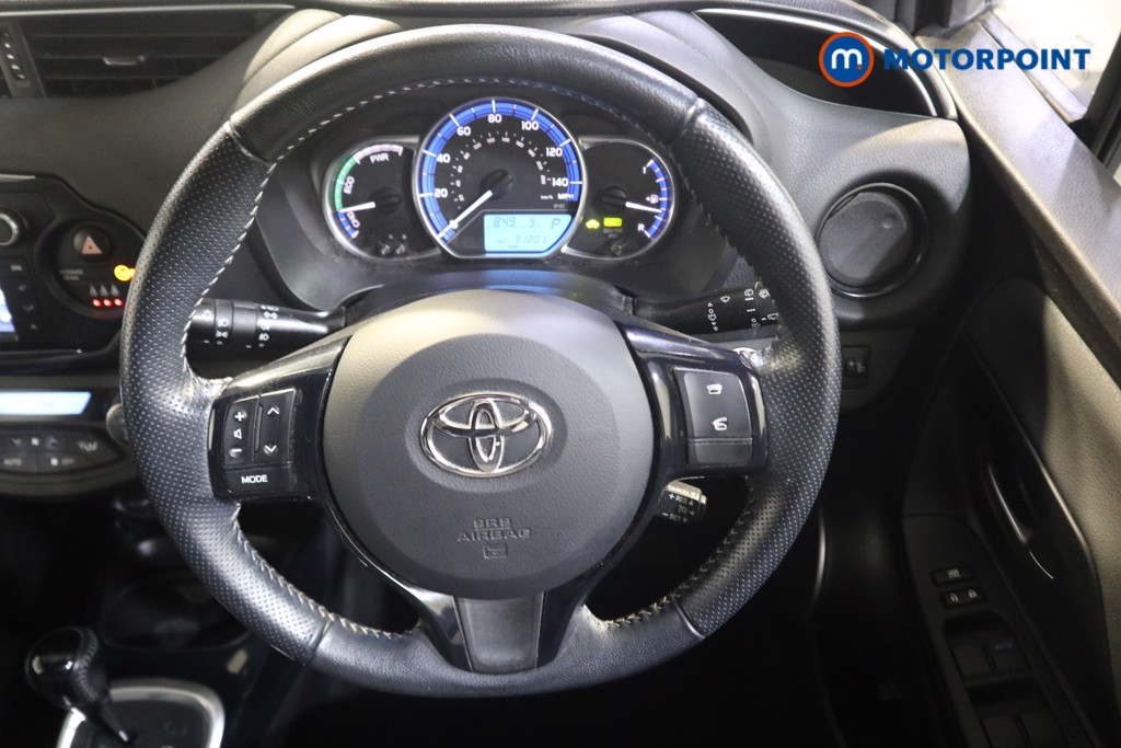 Used Toyota Yaris 2016 for sale - 76352822: Photo 10