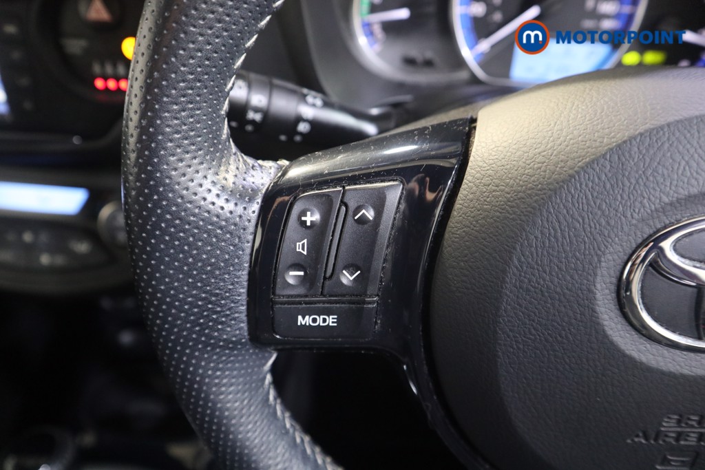 Used Toyota Yaris 2016 for sale - 76352822: Photo 11