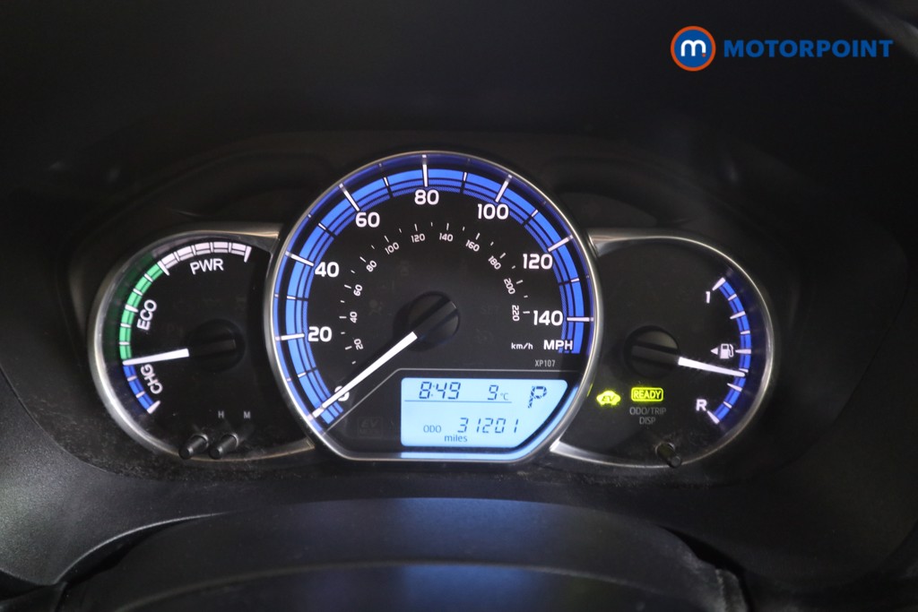 Used Toyota Yaris 2016 for sale - 76352822: Photo 13