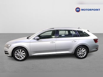 Used Skoda Superb 2022 for sale - 77878435: Photo