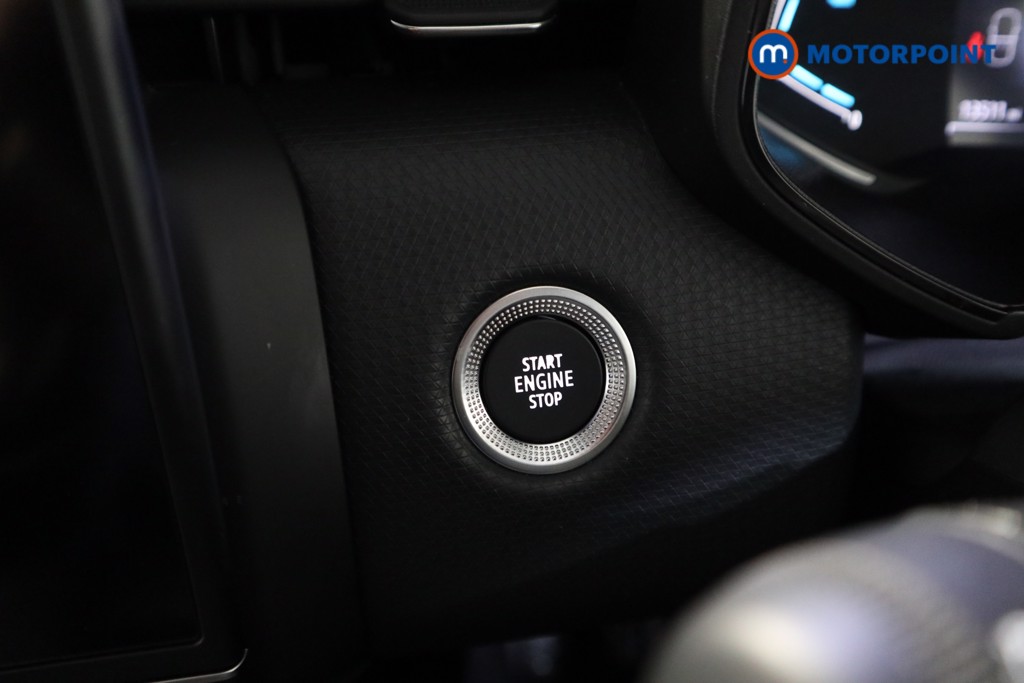 Used Renault Clio 2023 for sale - 77340381: Photo 14