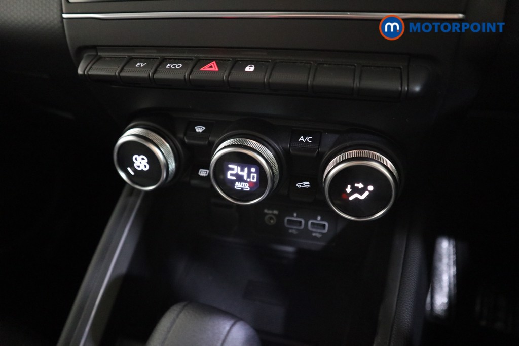 Used Renault Clio 2023 for sale - 77340381: Photo 16