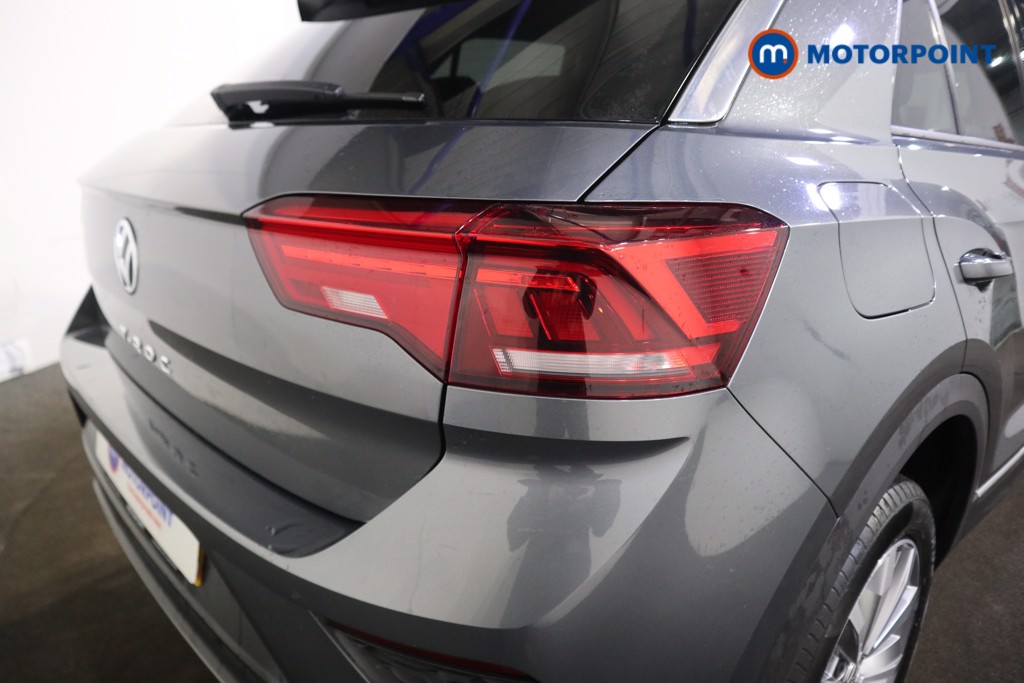 Used Volkswagen T-Roc 2020 for sale - 77340420: Photo 32