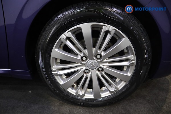 Used Peugeot 208 2015 for sale - 76255569: Photo 25