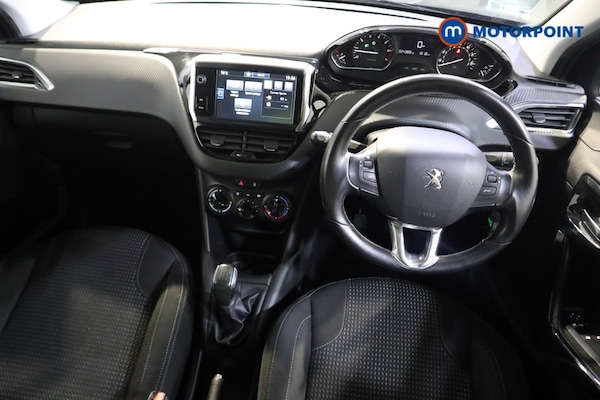 Used Peugeot 208 2015 for sale - 76255569: Photo 9