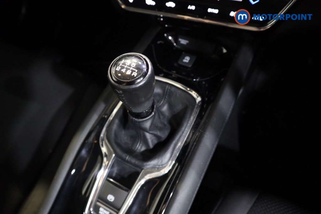 Used Honda HR-V 2018 for sale - 76758301: Photo 13