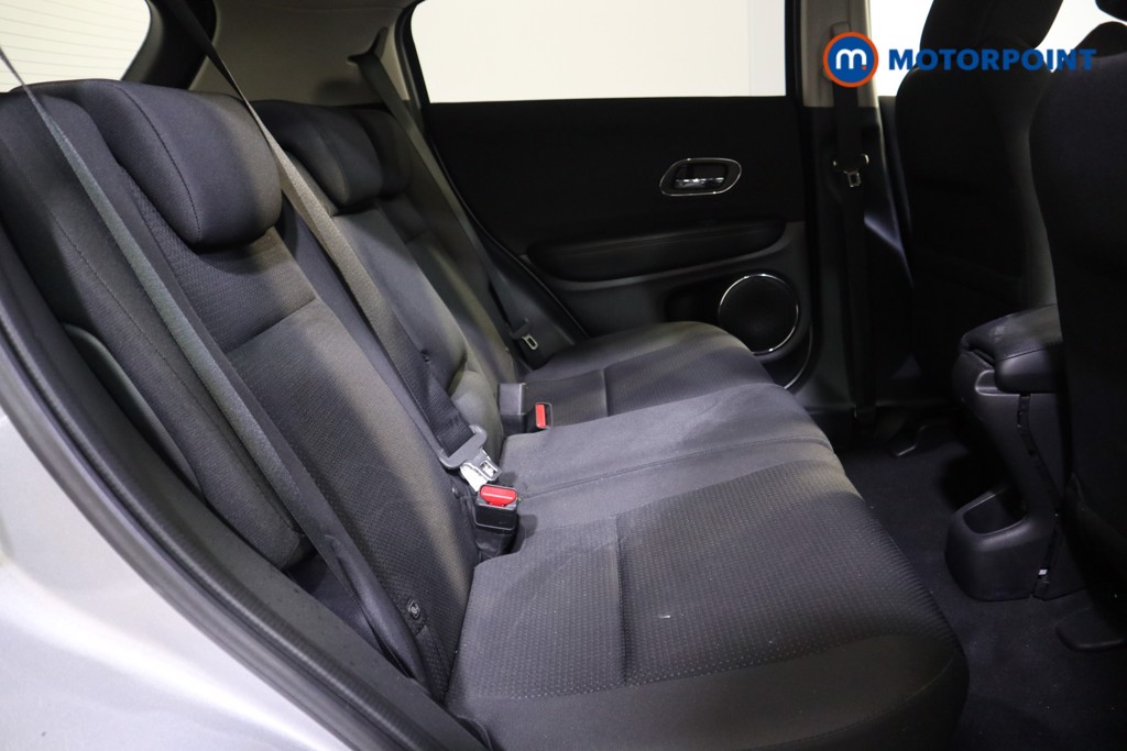 Used Honda HR-V 2018 for sale - 76758301: Photo 15