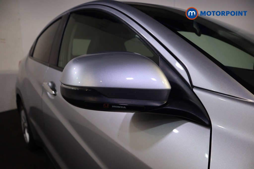 Used Honda HR-V 2018 for sale - 76758301: Photo 20