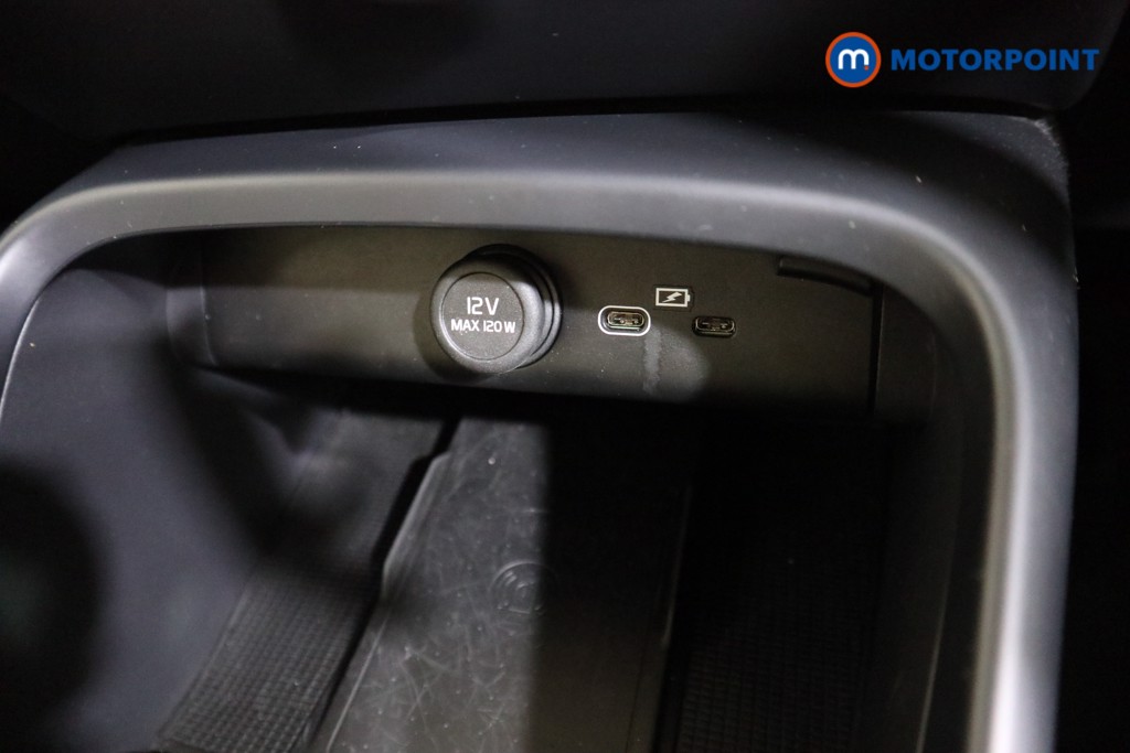 Used Volvo XC40 2023 for sale - 76946198: Photo 17