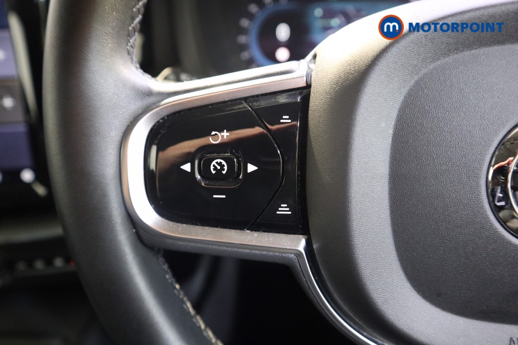 Used Volvo XC60 2023 for sale - 76625988: Photo 11