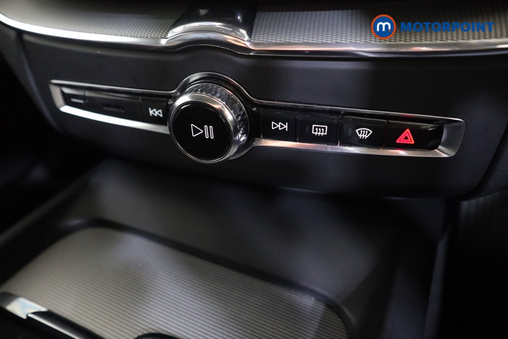 Used Volvo XC60 2023 for sale - 76625988: Photo 15