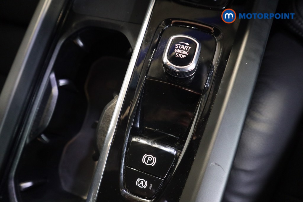 Used Volvo XC60 2023 for sale - 76625988: Photo 16