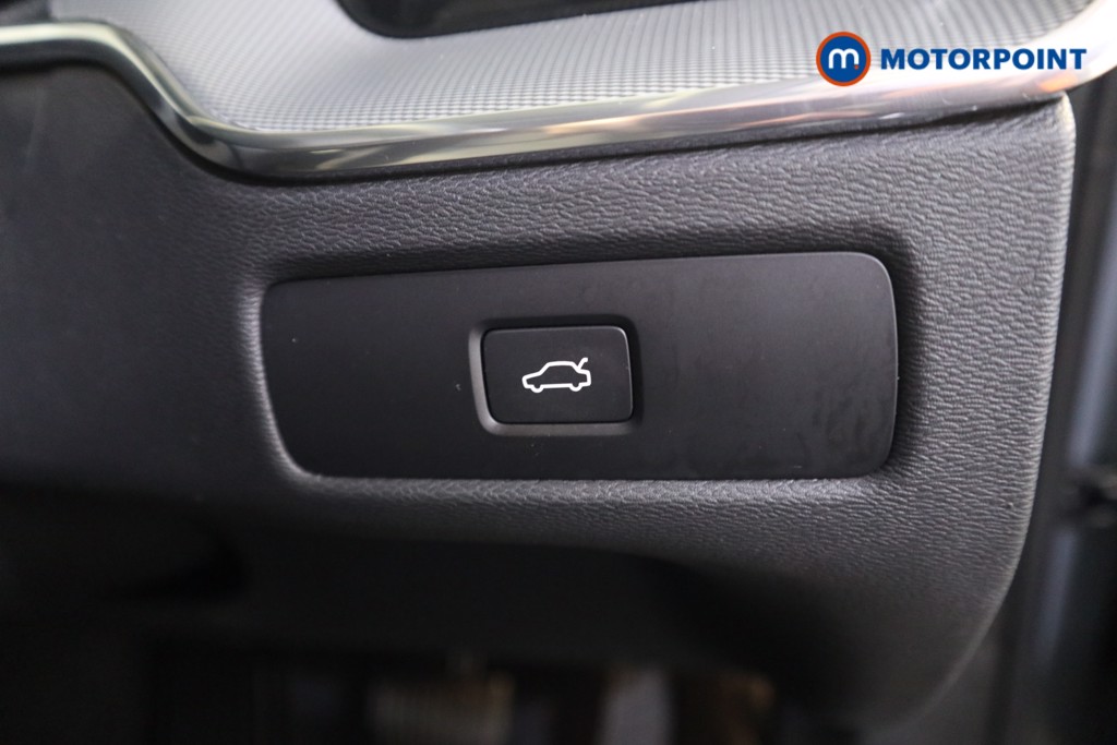 Used Volvo XC60 2023 for sale - 76625988: Photo 18