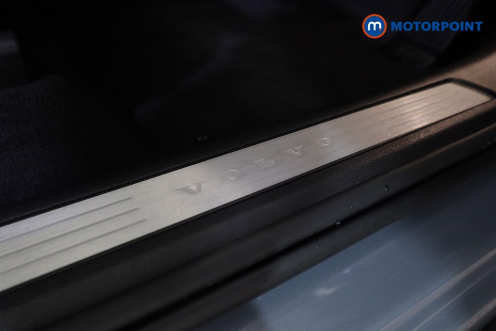 Used Volvo XC60 2023 for sale - 76625988: Photo 21