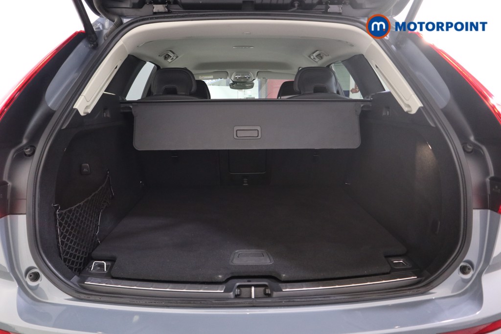 Used Volvo XC60 2023 for sale - 76625988: Photo 28