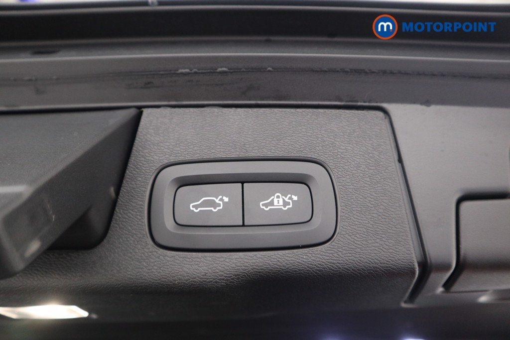 Used Volvo XC60 2023 for sale - 76625988: Photo 29