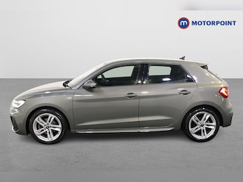 Used Audi A1 2023 for sale - 76545700: Photo
