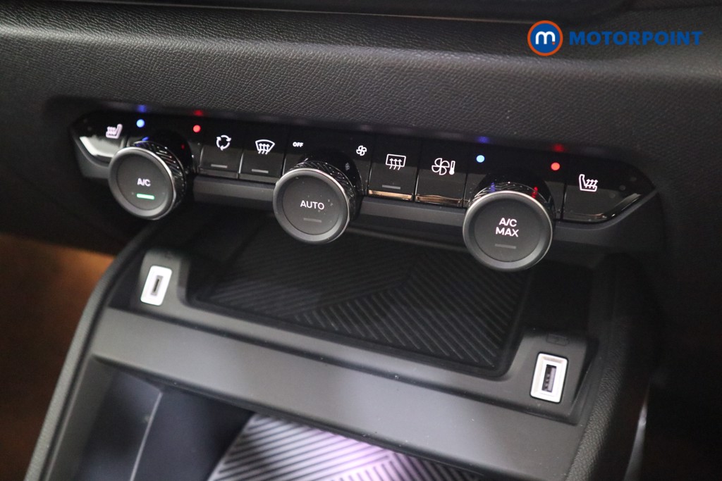 Used Citroen C4 2024 for sale - 76445371: Photo 15