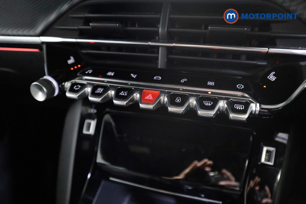 Used Peugeot 2008 2021 for sale - 76394845: Photo 17