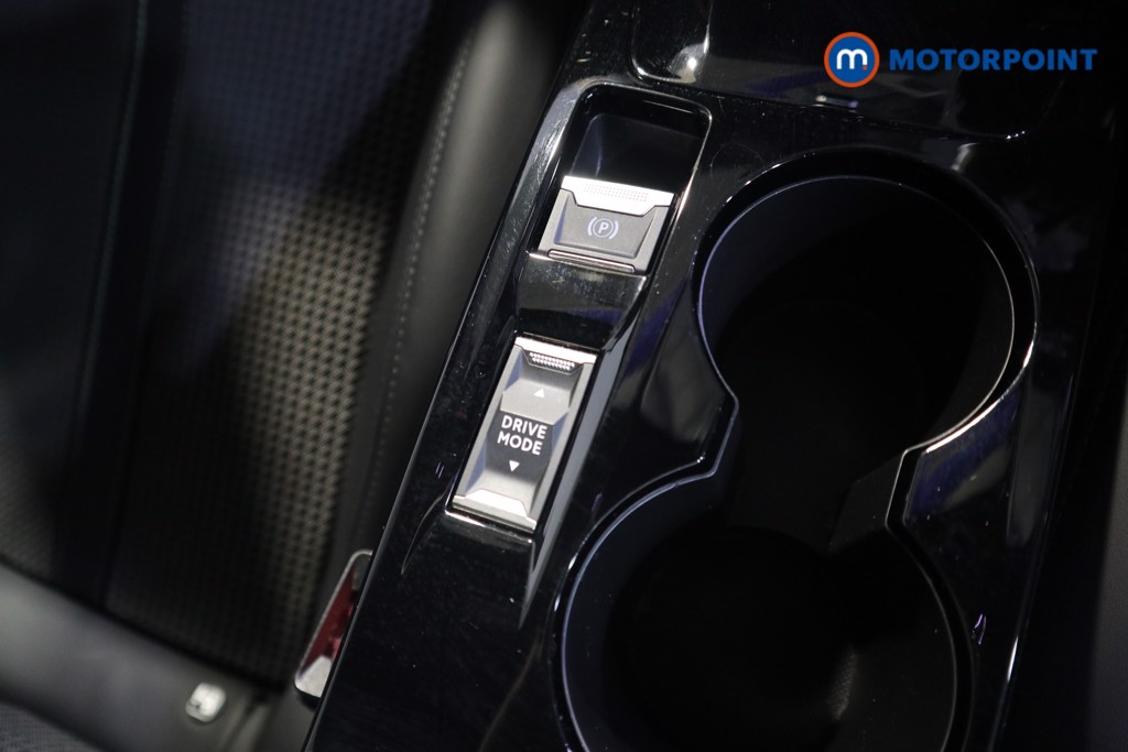 Used Peugeot 2008 2021 for sale - 76394845: Photo 19