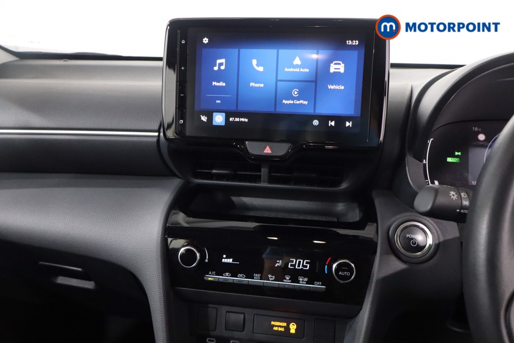 Used Toyota Yaris Cross 2024 for sale - 77620210: Photo 23