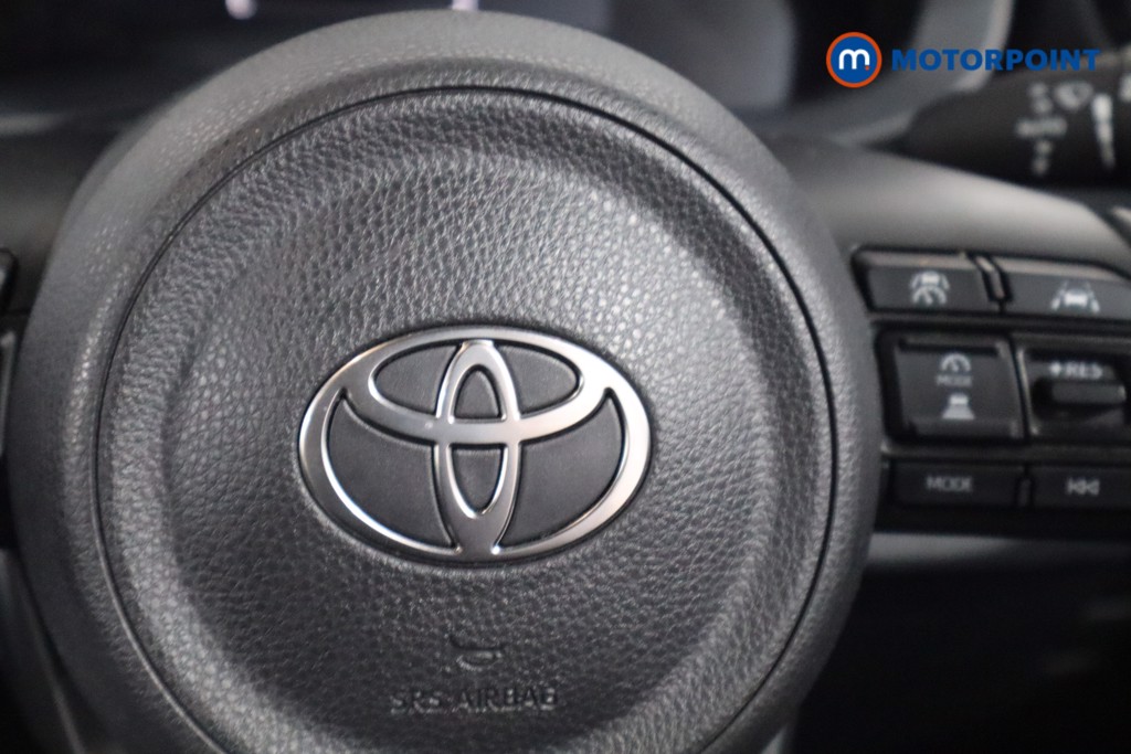 Used Toyota Yaris Cross 2024 for sale - 77620210: Photo 26
