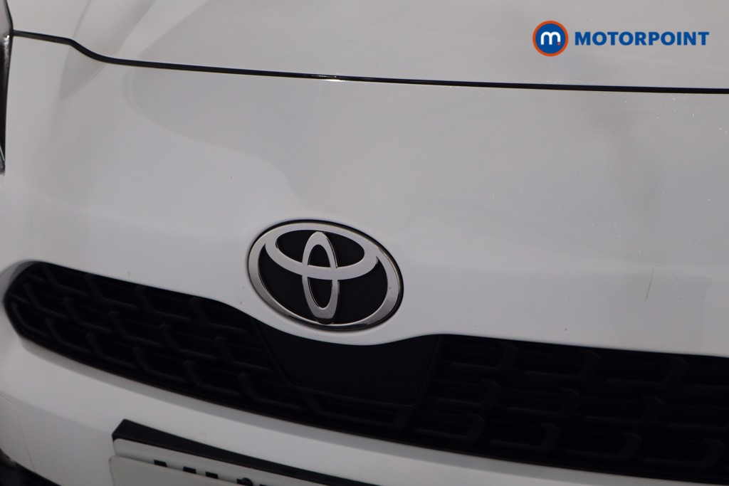 Used Toyota Yaris Cross 2024 for sale - 77620210: Photo 38