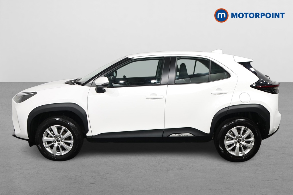 Used Toyota Yaris Cross 2024 for sale - 77620210: Photo 4