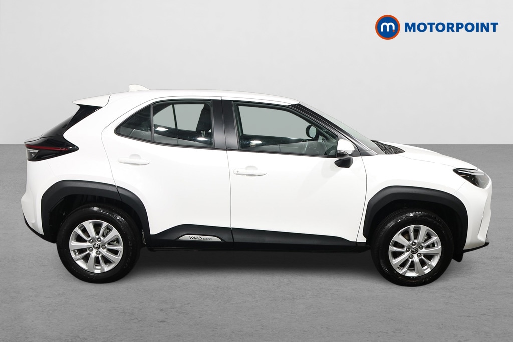 Used Toyota Yaris Cross 2024 for sale - 77620210: Photo 8