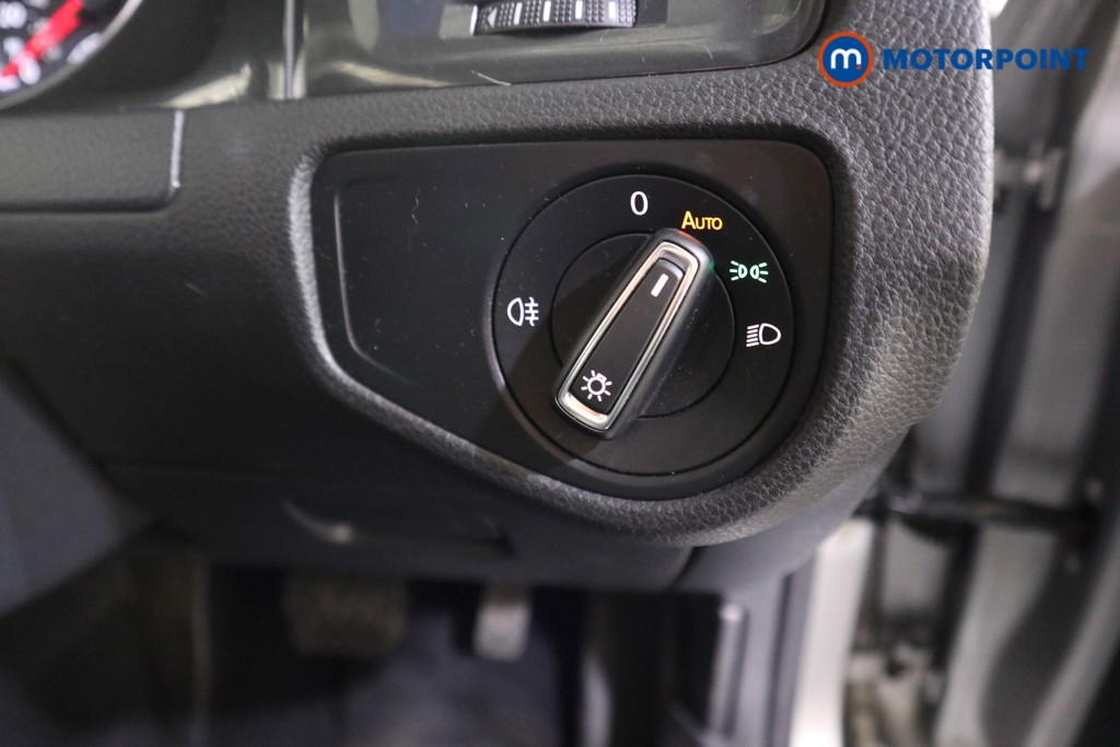 Used Volkswagen Golf 2019 for sale - 76972167: Photo 18