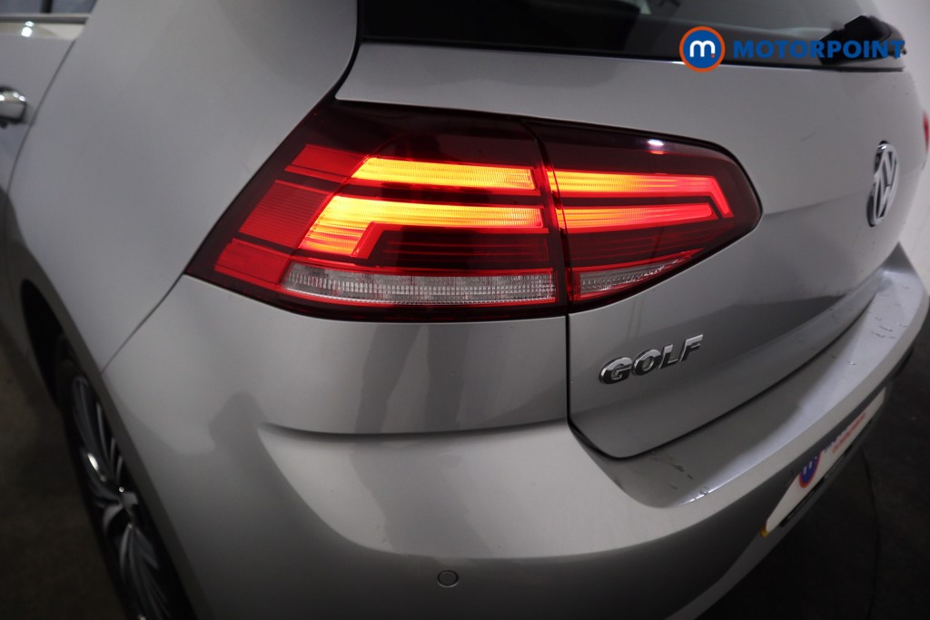 Used Volkswagen Golf 2019 for sale - 76972167: Photo 31