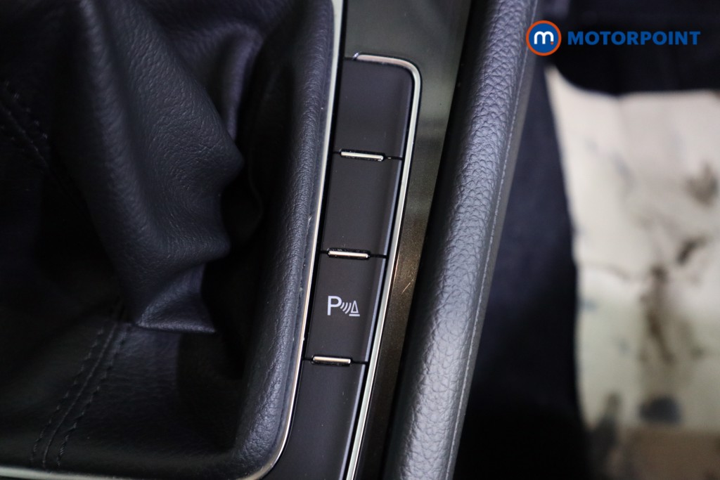 Used Volkswagen Golf 2020 for sale - 77579169: Photo 19