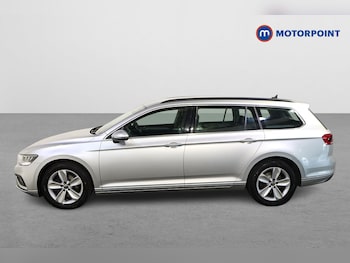Used Volkswagen Passat 2021 for sale - 78240558: Photo